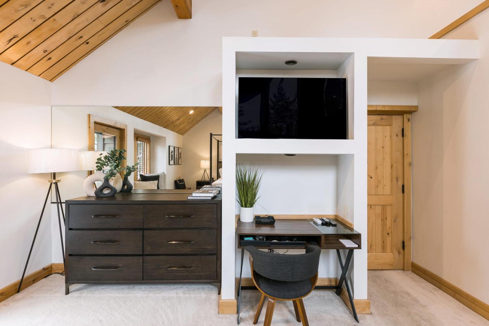 Coyote Moon By Avantstay Cabin Wsauna Mins From Dt Truckee Northstar Екстериор снимка