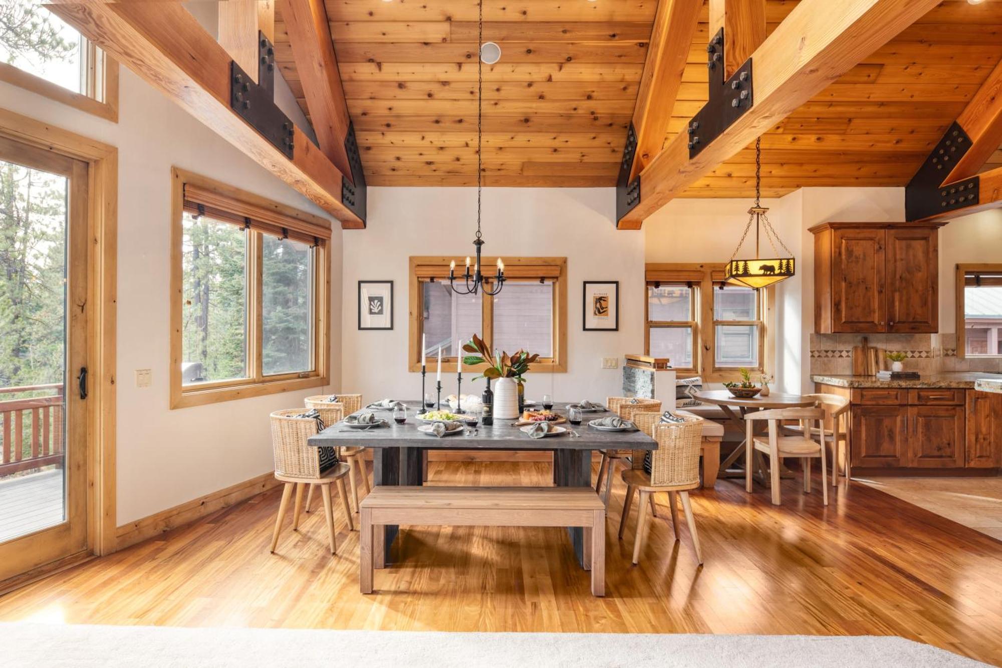 Coyote Moon By Avantstay Cabin Wsauna Mins From Dt Truckee Northstar Екстериор снимка