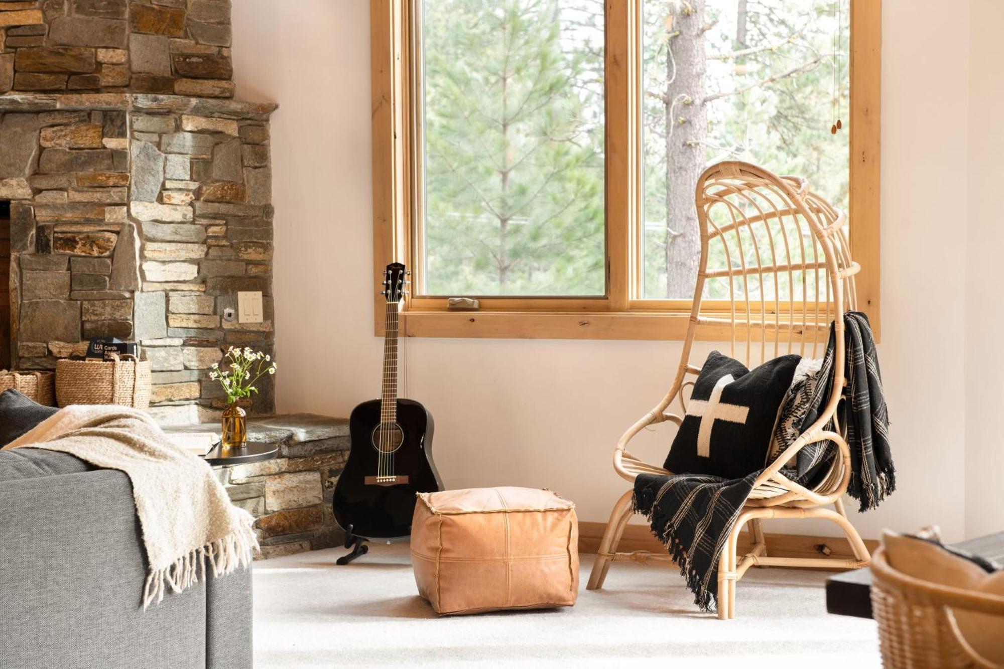 Coyote Moon By Avantstay Cabin Wsauna Mins From Dt Truckee Northstar Екстериор снимка